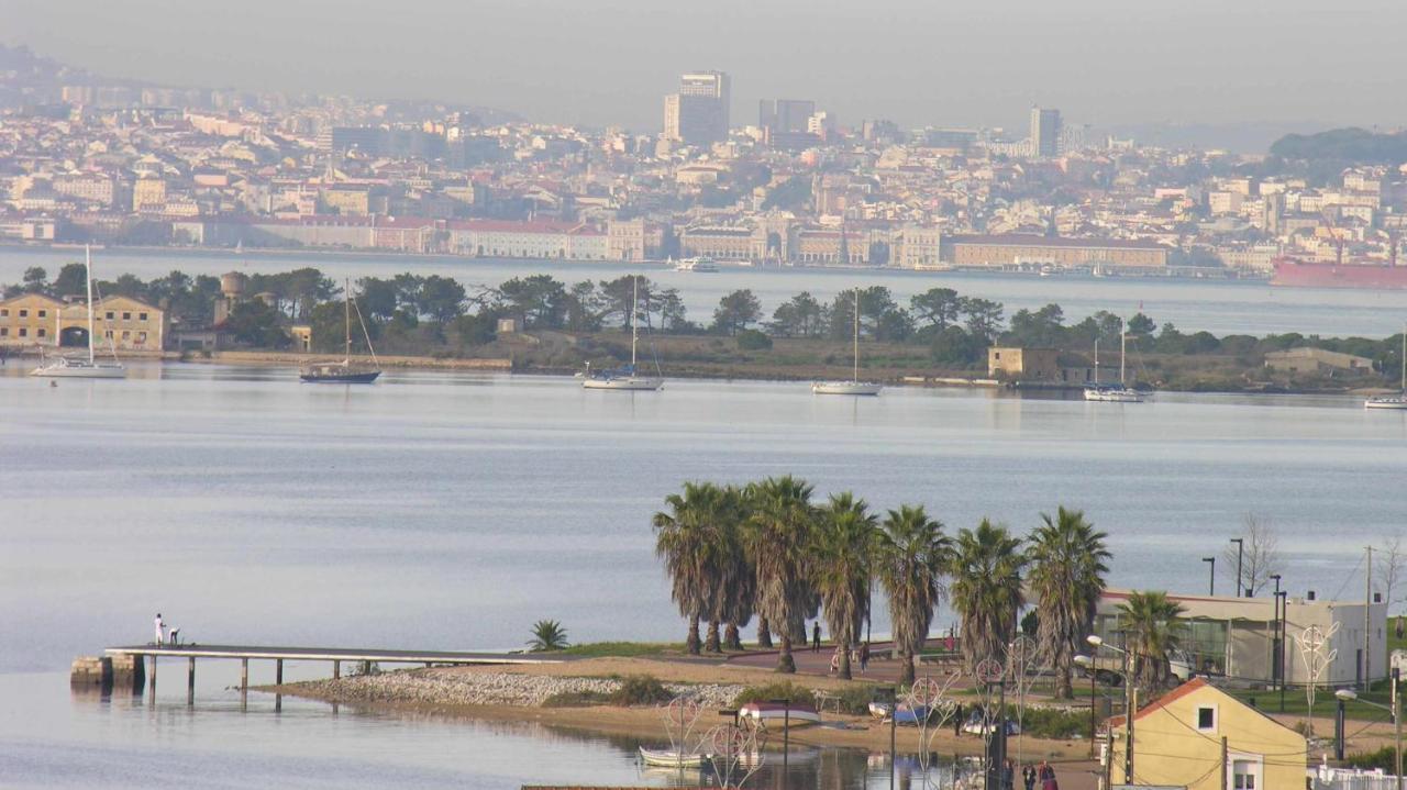 Legendary Bay Apartamento Tematico Daire Seixal  Dış mekan fotoğraf